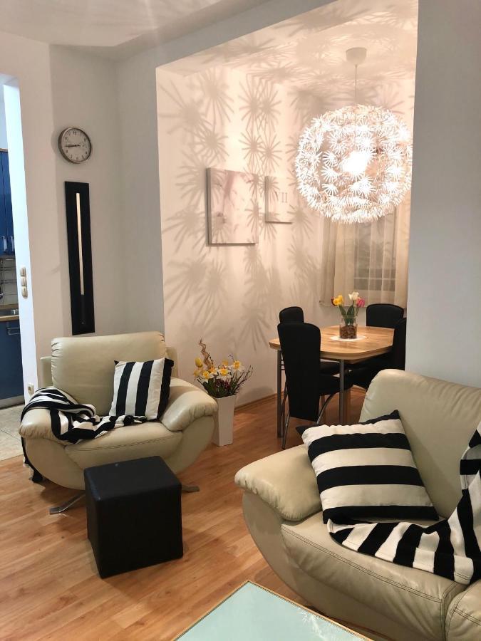 Apartment Natasa Palit Eksteriør bilde