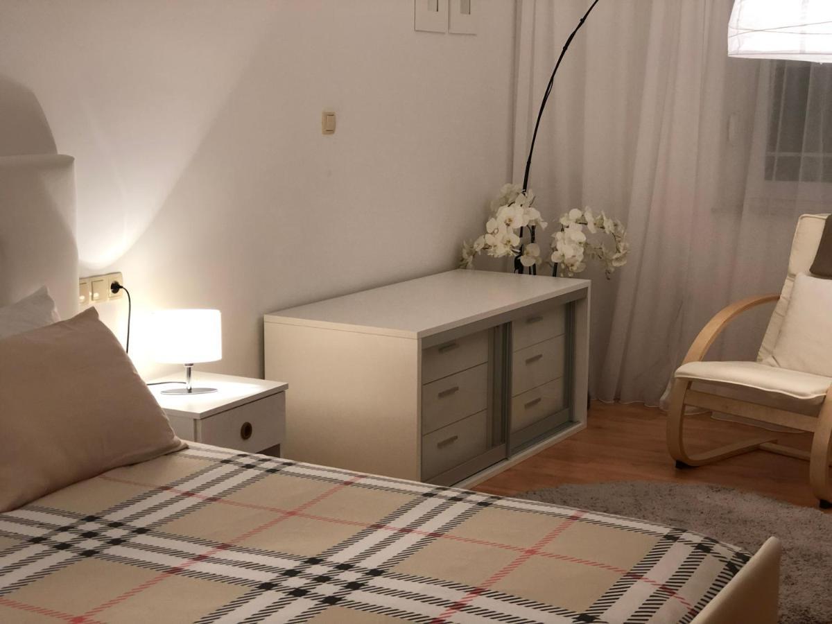 Apartment Natasa Palit Eksteriør bilde